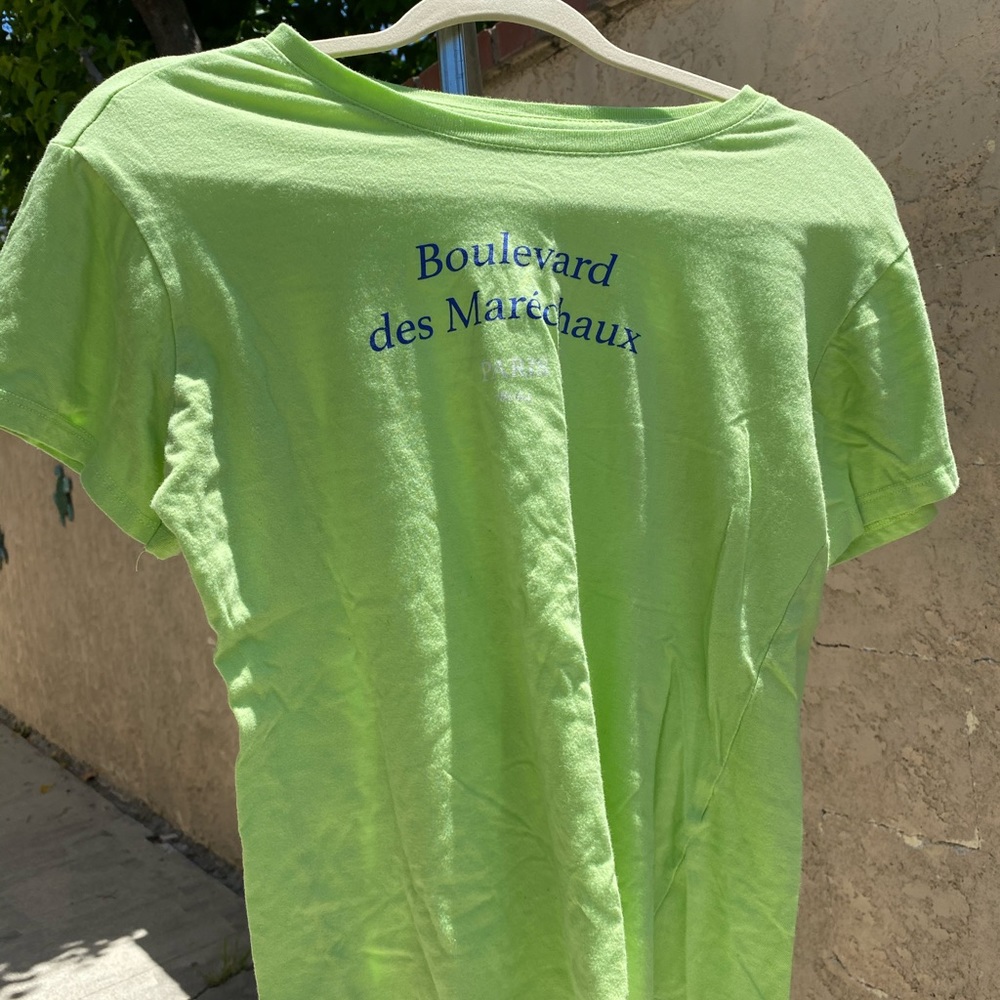 Cotton-on bright green T-shirt